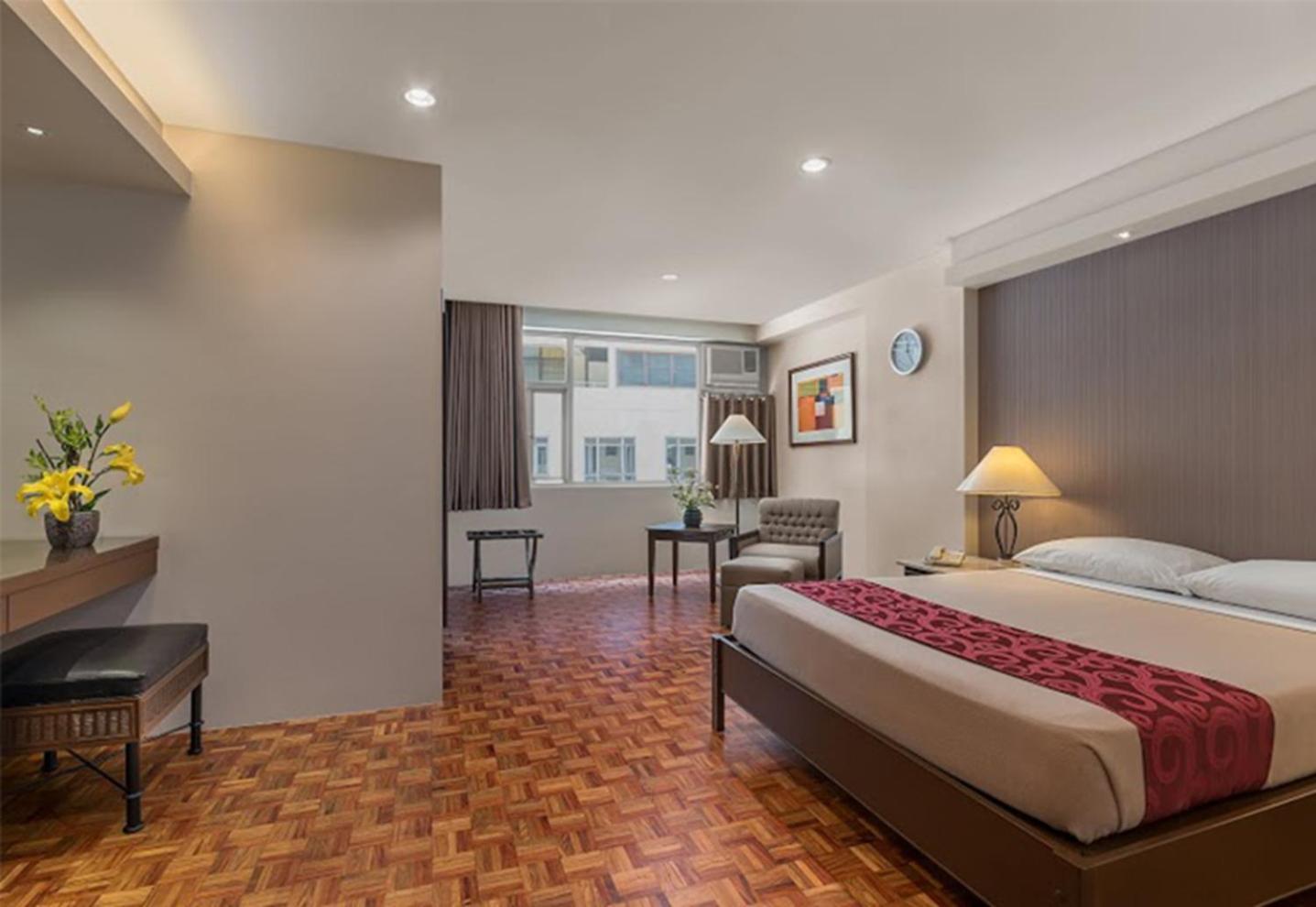 Tropicana Suites Manila Eksteriør billede