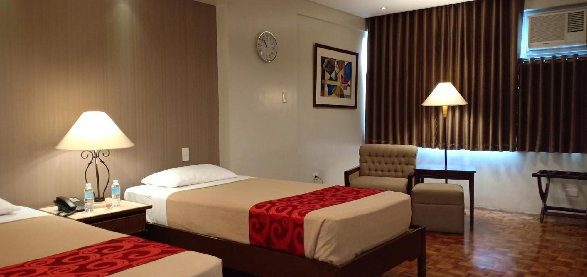 Tropicana Suites Manila Eksteriør billede